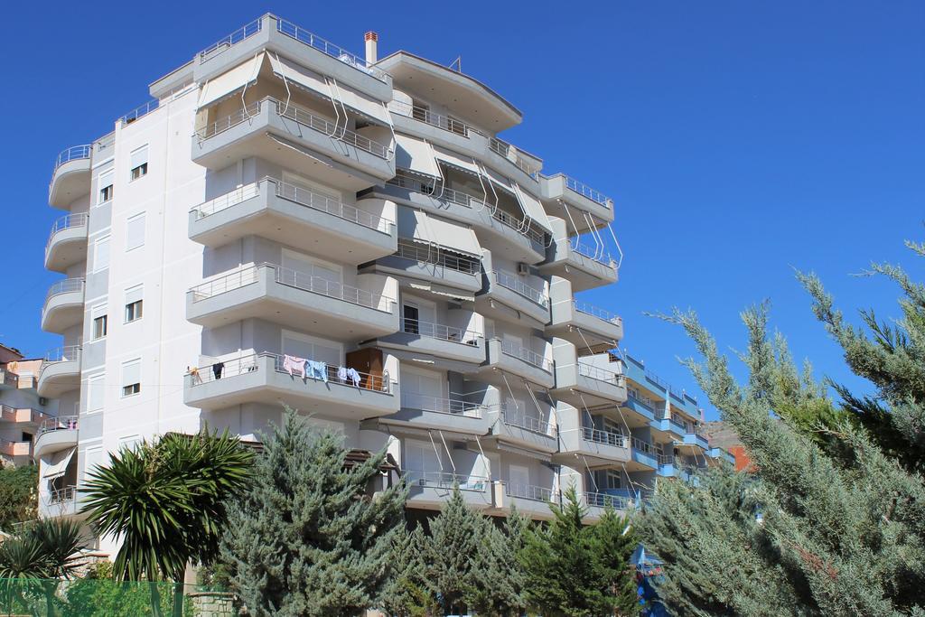 Port Side Sarande Apartment Exterior photo