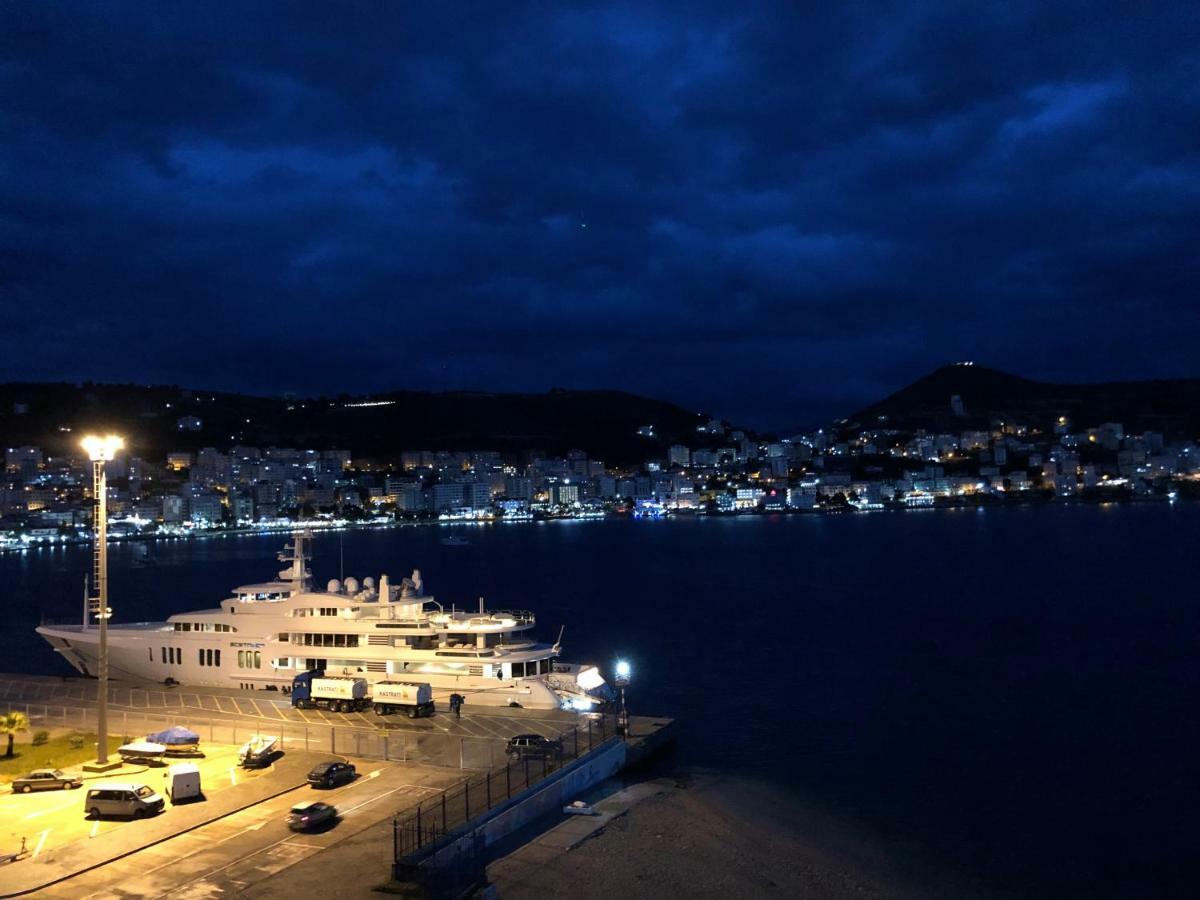 Port Side Sarande Apartment Exterior photo